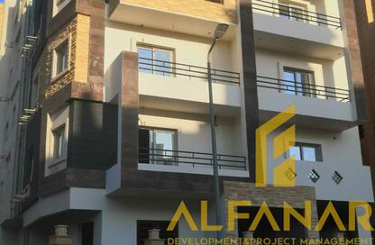 Apartment - 3 Bedrooms - 3 Bathrooms for sale in 2 and 2 - Al Andalus District - New Cairo City - Cairo