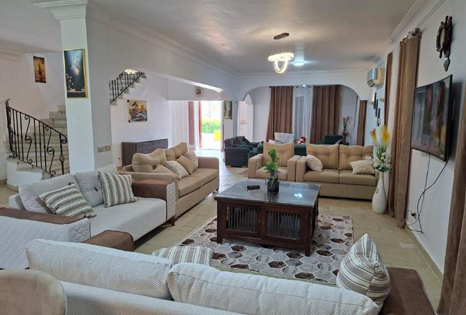 8507390 - Property Image 3