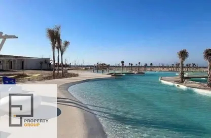 Chalet - 3 Bedrooms - 3 Bathrooms for sale in Naia bay - Ras Al Hekma - North Coast