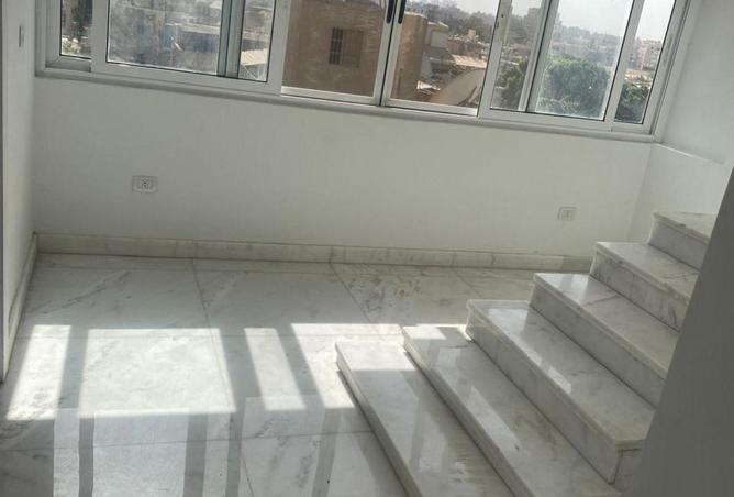 8660083 - Property Image 3