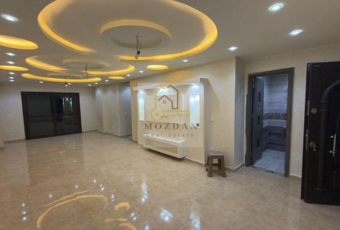 8443090 - Property Main Image