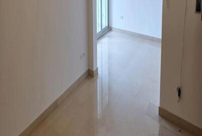 82086010 - Property Image 2