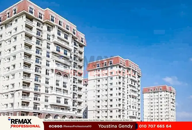 82610215 - Property Image 3