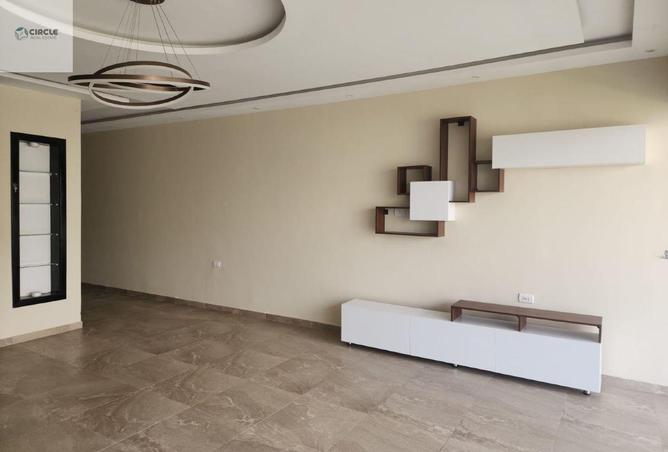 105164108 - Property Image 3
