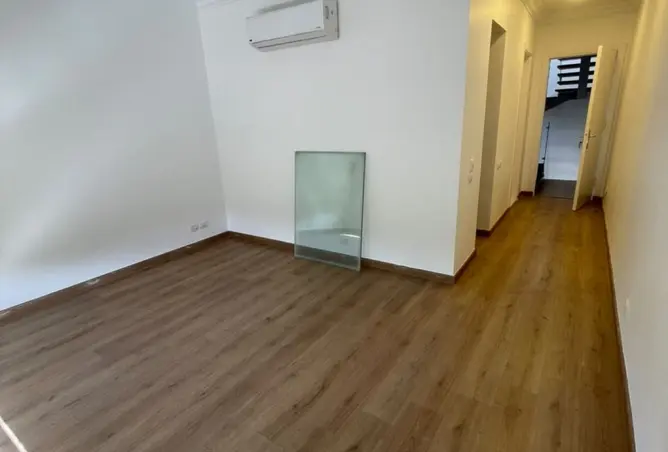 112695426 - Property Image 2