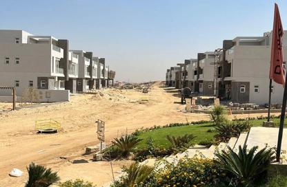 Townhouse - 3 Bedrooms - 3 Bathrooms for sale in V Levels - Sheikh Zayed Compounds - Sheikh Zayed City - Giza Townhouse - 3 Bedrooms - 3 Bathrooms for sale in V Levels - Sheikh Zayed Compounds - Sheikh Zayed City - Giza