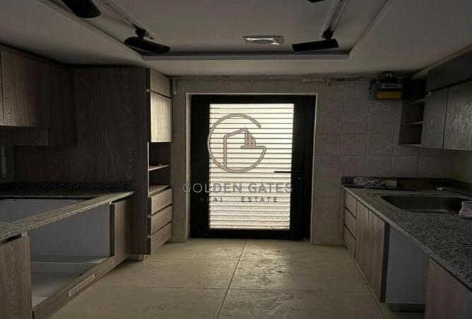 8714550 - Property Image 3