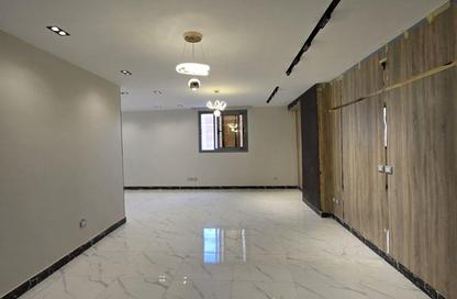 Apartment - 3 Bedrooms - 2 Bathrooms for sale in Al Lebeny Axis - El Mariouteya - Faisal - Hay El Haram - Giza