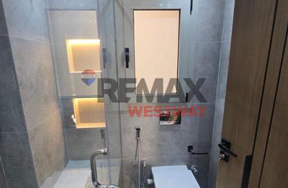 Apartment - 3 Bedrooms - 2 Bathrooms for rent in Mountain View iCity October - 6 October Compounds - 6 October City - Giza
