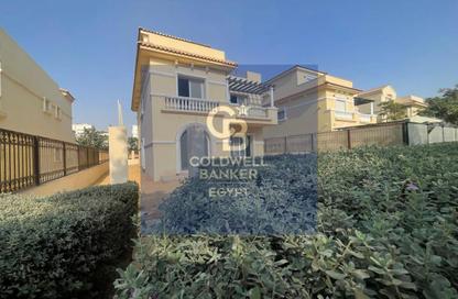 Villa - 4 Bedrooms - 4 Bathrooms for sale in Cluster 18 - Hyde Park - New Cairo City - Cairo