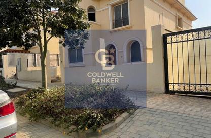 Villa - 4 Bedrooms - 4 Bathrooms for sale in Cluster 18 - Hyde Park - New Cairo City - Cairo