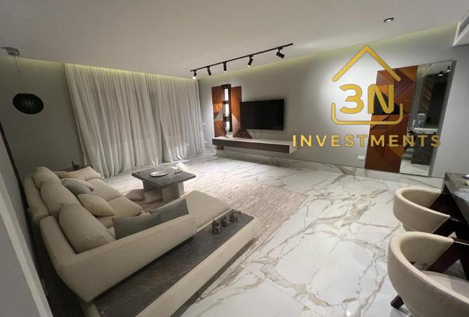 99106878 - Property Image 3