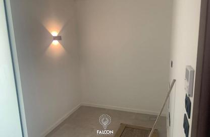 Clinic - Studio - 1 Bathroom for sale in Three Sixty - 5th Settlement Compounds - The 5th Settlement - New Cairo City - Cairo Clinic - Studio - 1 Bathroom for sale in Three Sixty - 5th Settlement Compounds - The 5th Settlement - New Cairo City - Cairo