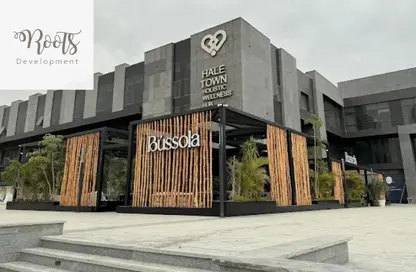 عيادة - غرفة نوم - 1 حمام للايجار في هالتاون - مدينة 6 أكتوبر - الجيزة