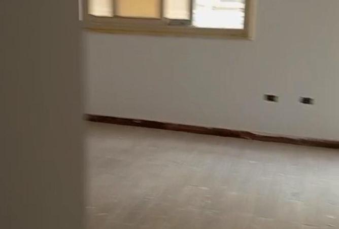 65153023 - Property Image 2