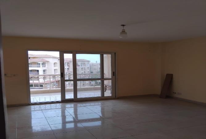 83672467 - Property Image 3