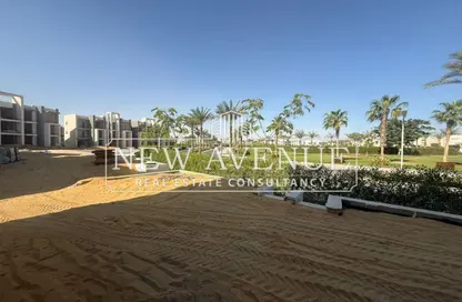 Chalet - 2 Bedrooms - 3 Bathrooms for sale in Azha - Al Ain Al Sokhna - Suez