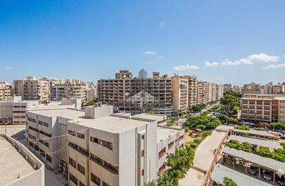 Apartment - 3 Bedrooms - 2 Bathrooms for sale in Mohamed Fawzy Moaz St. - Smouha - Hay Sharq - Alexandria
