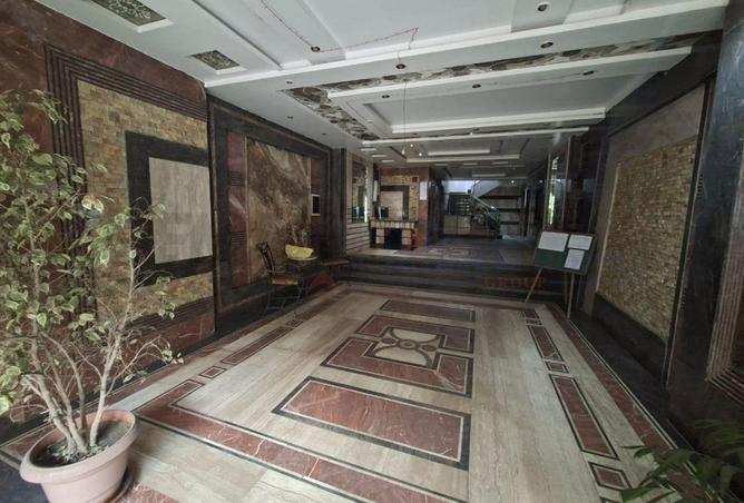 8586130 - Property Image 2