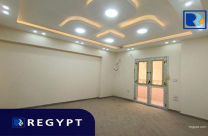 Office Space - Studio - 3 Bathrooms for rent in Zahraa Al Maadi St. - Degla - Hay El Maadi - Cairo