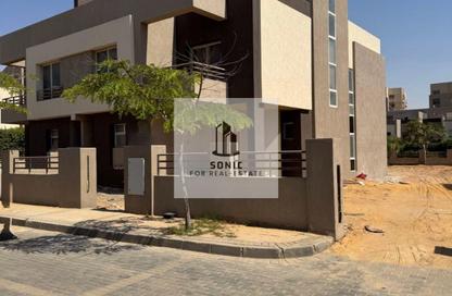 Twin House - 4 Bedrooms - 4 Bathrooms for sale in Villa Square - Fifth Square - The 5th Settlement - New Cairo City - Cairo Twin House - 4 Bedrooms - 4 Bathrooms for sale in Villa Square - Fifth Square - The 5th Settlement - New Cairo City - Cairo