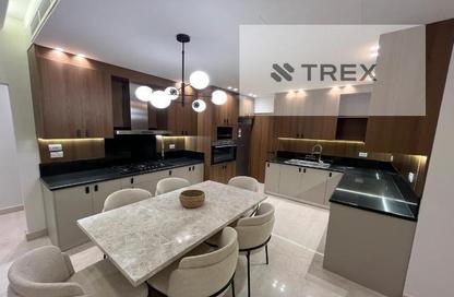 Apartment - 2 Bedrooms - 2 Bathrooms for sale in Lake View Residence - 5th Settlement Compounds - The 5th Settlement - New Cairo City - Cairo