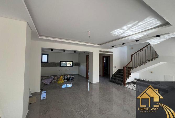 8566352 - Property Image 2