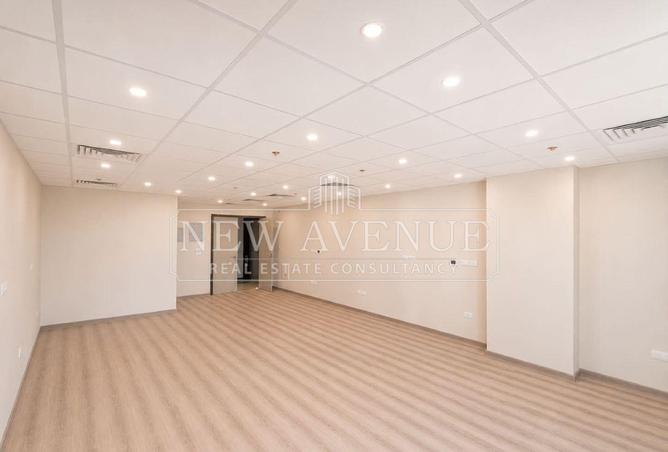 98828409 - Property Image 2
