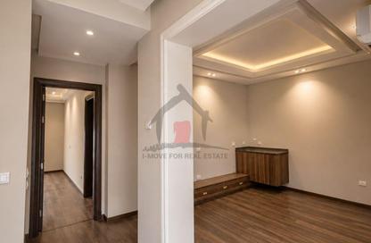 Townhouse - 4 - 5 for sale in New Giza - Cairo Alexandria Desert Road - 6 October City - Giza