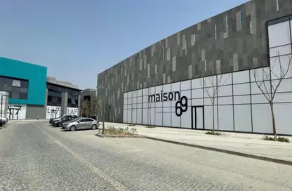 مساحات مكتبية - 2 غرف نوم - 2 حمامات للبيع في سكاى واك - طريق مصر اسكندرية الصحراوي - الجيزة