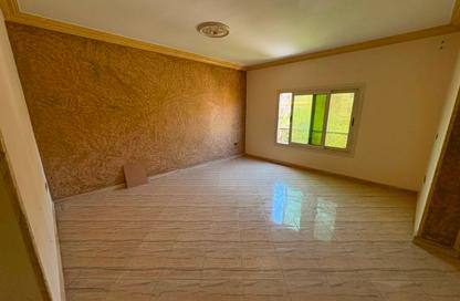 Apartment - 3 Bedrooms - 1 Bathroom for sale in 8th District - 6 October City - Giza