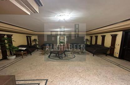 مساحات مكتبية - 3 غرف نوم - 3 حمامات للبيع في شارع أحمد عرابي - المهندسين - الجيزة