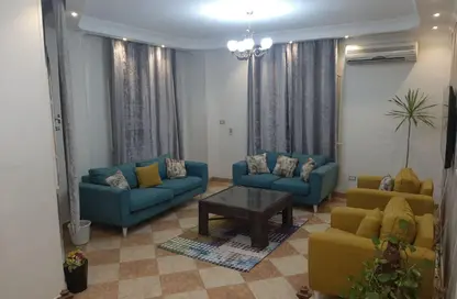 Apartment - 3 Bedrooms - 2 Bathrooms for rent in El Yasmeen 8 - El Yasmeen - New Cairo City - Cairo
