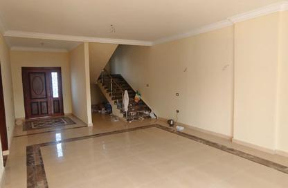 Villa - 4 - 4 for rent in Wesal City - El Shorouk Compounds - Shorouk City - Cairo