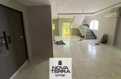 دوبلكس - 4 غرف نوم - 3 حمامات للبيع في شارع الحكمة - الشيخ زايد - الجيزة