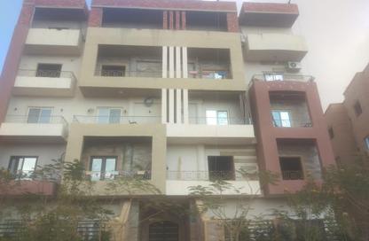 Apartment - 4 Bedrooms - 3 Bathrooms for sale in 1st Neighborhood - 5th Area - Shorouk City - Cairo