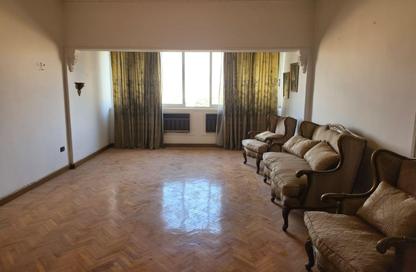 شقة - 3 غرف نوم - 2 حمامات للبيع في شارع لبنان - المهندسين - الجيزة