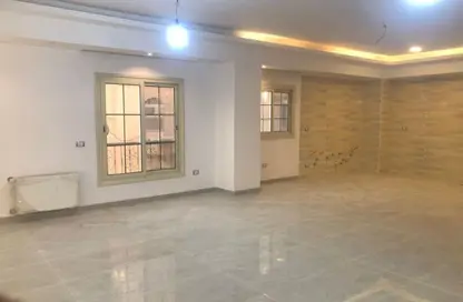 Bulk Rent Unit - 3 Bedrooms - 3 Bathrooms for rent in Al Shouyfat - 5th Settlement Compounds - The 5th Settlement - New Cairo City - Cairo