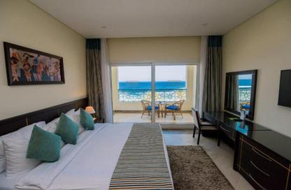 Chalet - 2 Bedrooms - 2 Bathrooms for sale in Remal - Ras Al Hekma - North Coast