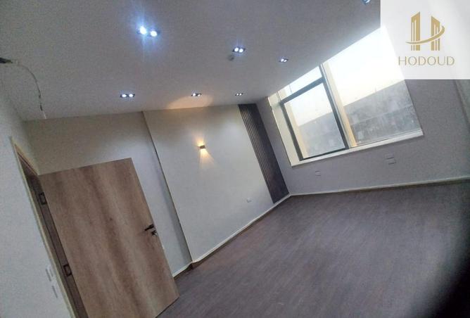 63637428 - Property Image 2