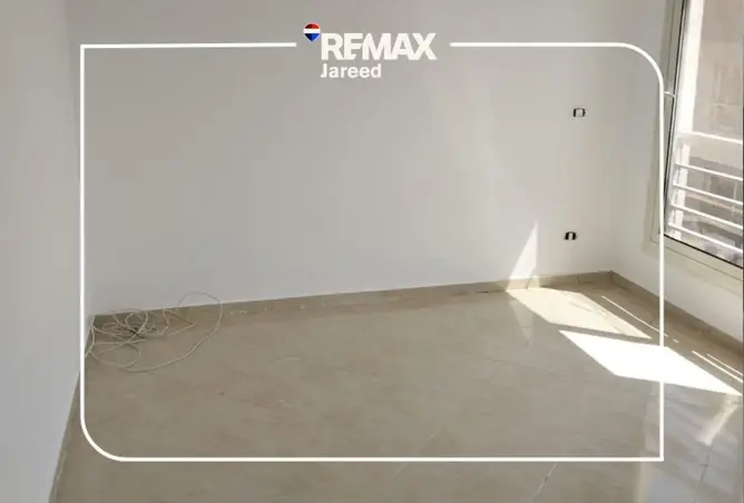120884237 - Property Image 3