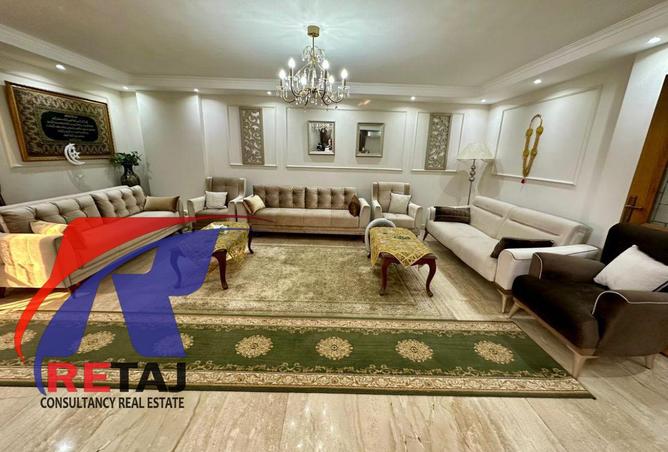 102067275 - Property Image 2