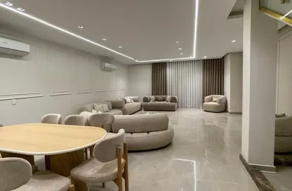 فيلا - 5 غرف نوم - 4 حمامات للايجار في ليان ريزيدنس - كمبوندات التجمع الخامس - التجمع الخامس - مدينة القاهرة الجديدة - القاهرة