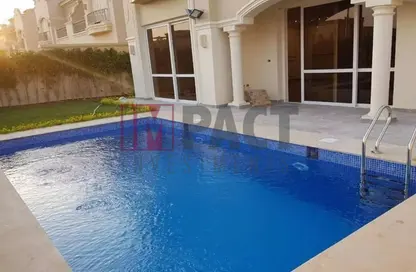 فيلا - 4 غرف نوم - 4 حمامات للبيع في الباتيو 5 ايست - الباتيو - كمبوندات الشروق - مدينة الشروق - القاهرة