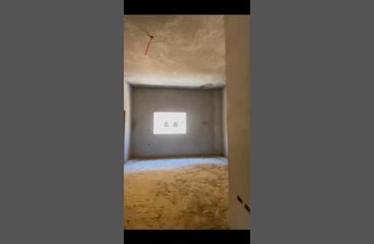 Apartment - 3 Bedrooms - 3 Bathrooms for sale in Bait Alwatan - The 5th Settlement - New Cairo City - Cairo