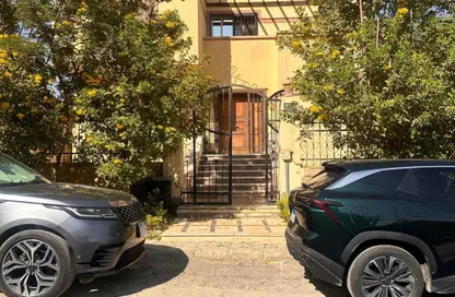 Villa - 5 Bedrooms - 3 Bathrooms for sale in Swan Lake West - 6 October Compounds - 6 October City - Giza