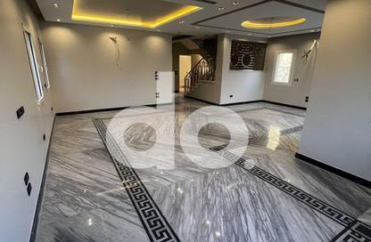 Villa - 4 - 4 for sale in Mivida - 5th Settlement Compounds - The 5th Settlement - New Cairo City - Cairo Villa - 4 - 4 for sale in Mivida - 5th Settlement Compounds - The 5th Settlement - New Cairo City - Cairo