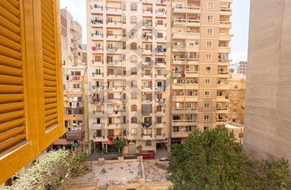 Apartment - 3 - 2 for sale in Bolkly - Hay Sharq - Alexandria