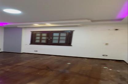 Apartment - 3 Bedrooms - 2 Bathrooms for rent in Lebanon Square - Mohandessin - Giza