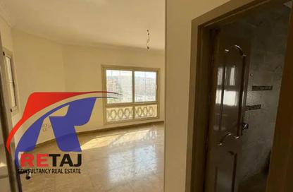Apartment - 3 Bedrooms - 2 Bathrooms for rent in Area A - Ganoob El Acadimia - New Cairo City - Cairo